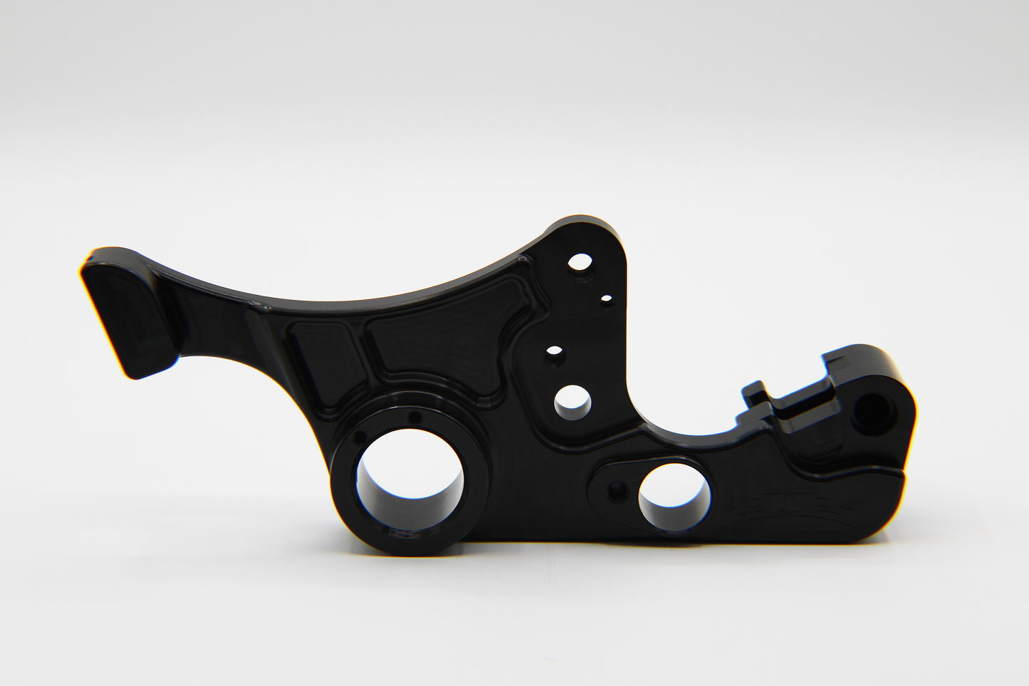 SUZUKI GSXR600/750 11'+ UNDERSLUNG CALIPER BRACKET