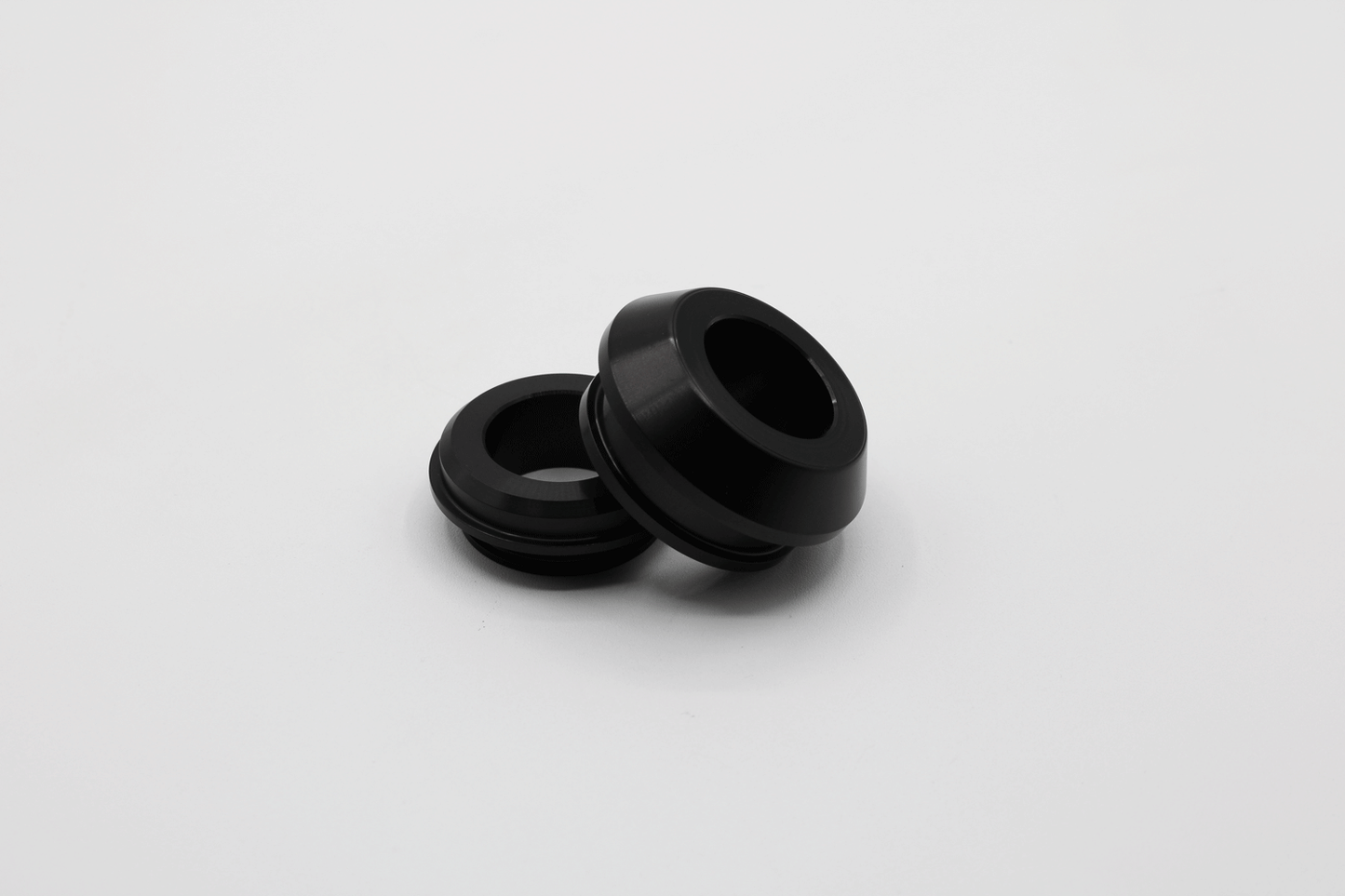 KAWASAKI ZX6 07'+ REAR CAPTIVE SPACER SET