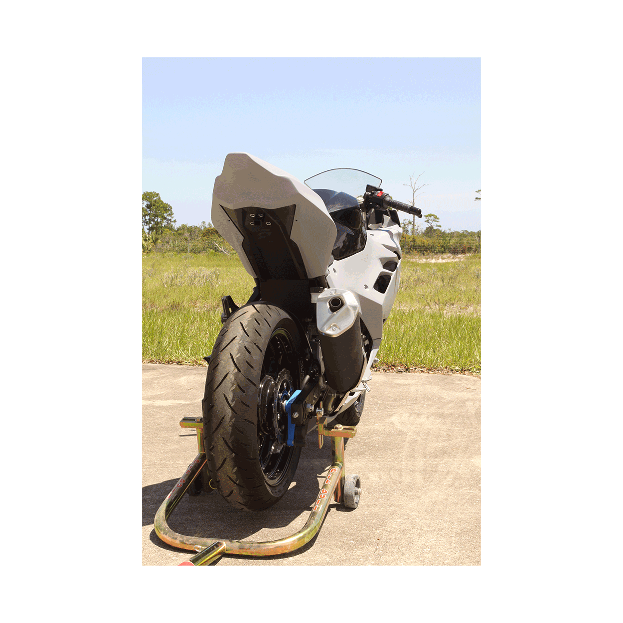 KAWASAKI NINJA 400 18'+ KITS