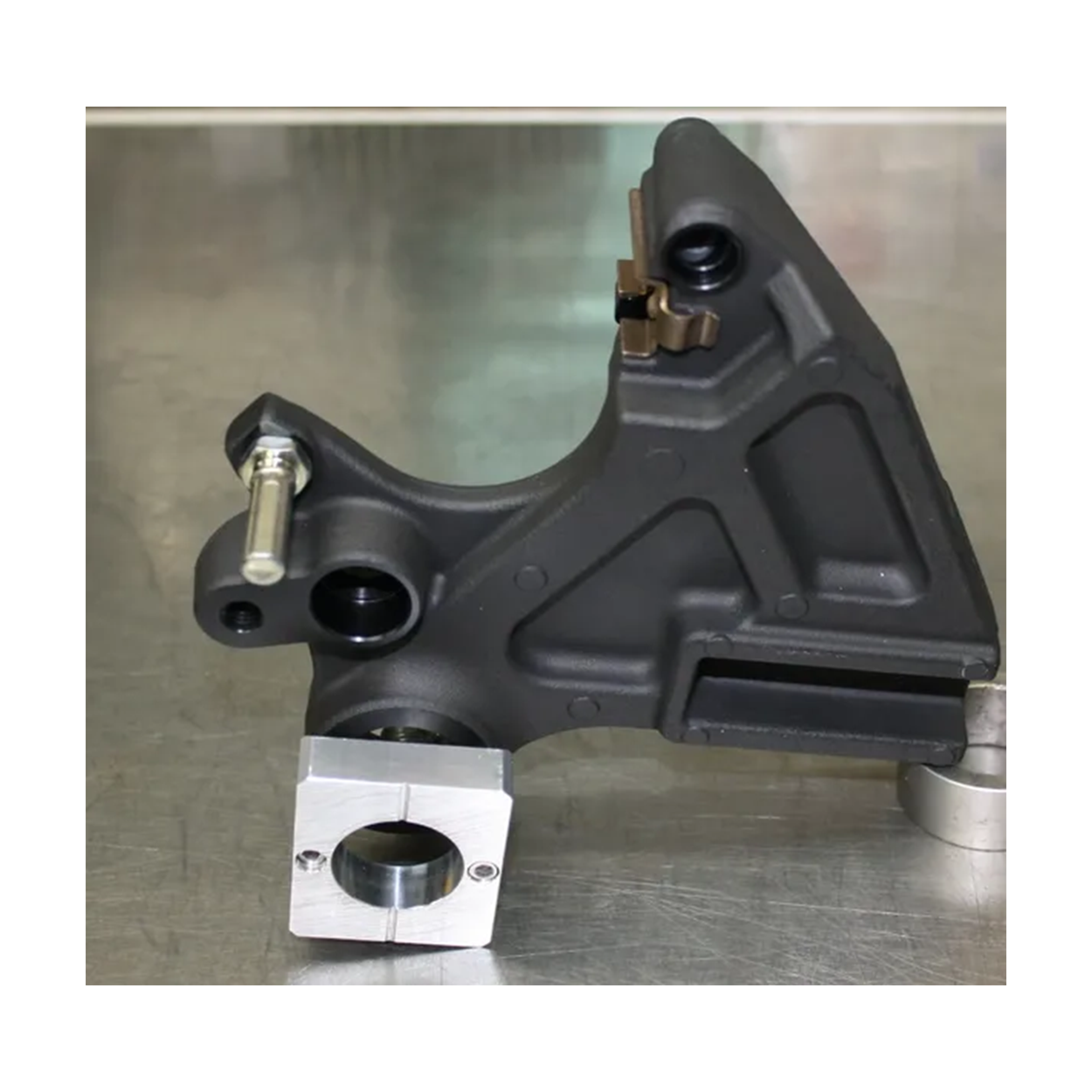 KAWASAKI ZX10 11'+ CAPTIVE CALIPER KITS – iOneMoto KAWASAKI ZX10 11'+ CAPTIVE CALIPER KITS – iOneMoto