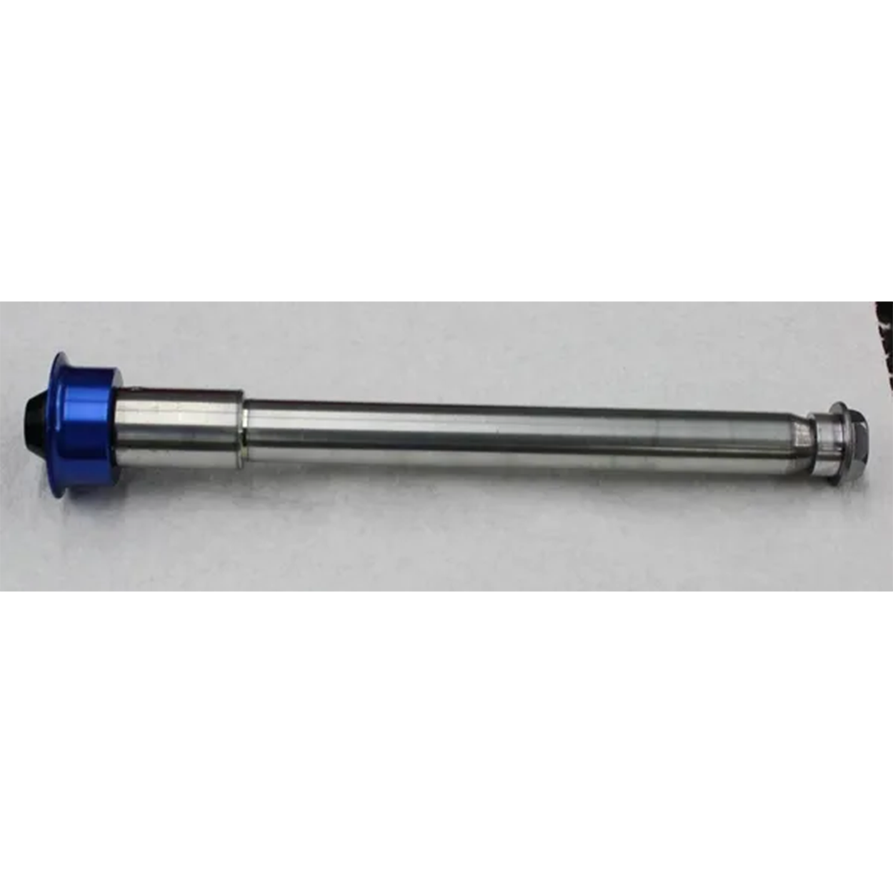 YAMAHA R6 06'+ QUICK RELEASE FRONT AXLE KITS