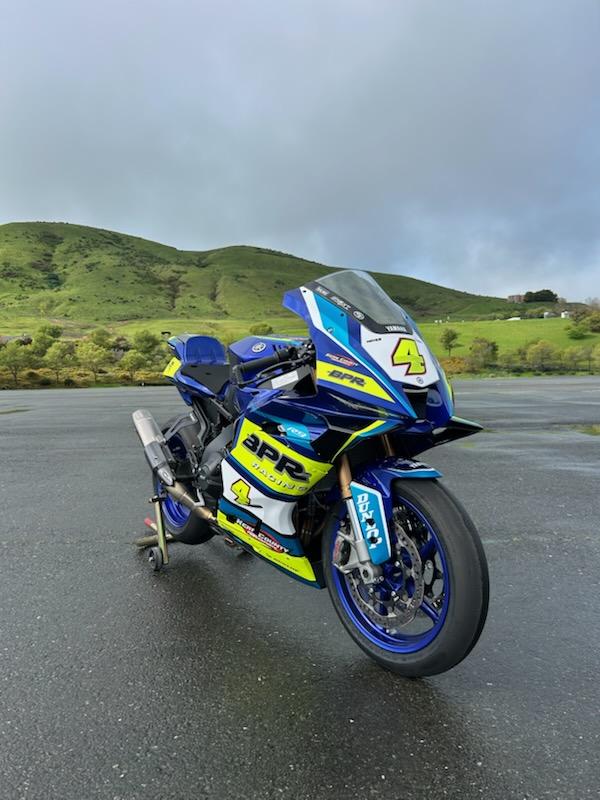 YAMAHA YZF-R9 2025' + SUPERBIKE KIT