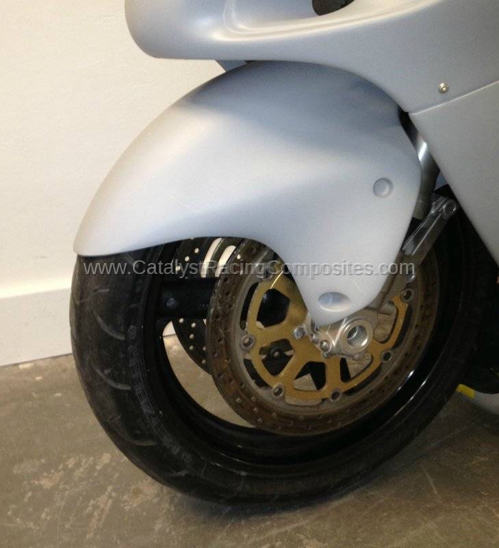 SUZUKI HAYABUSA 99-07' LOWERED FRONT FENDER