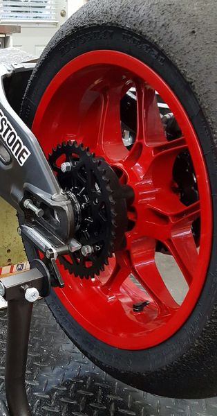 YAMAHA R1 15'+ REAR WHEEL GUIDE KIT