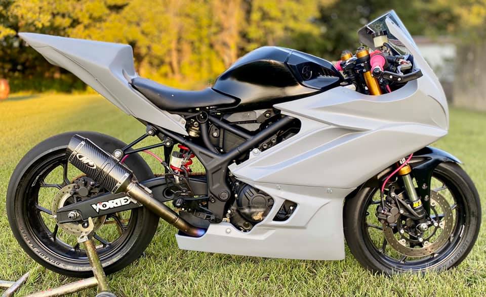 YAMAHA YZFR3 19-24' LOWER