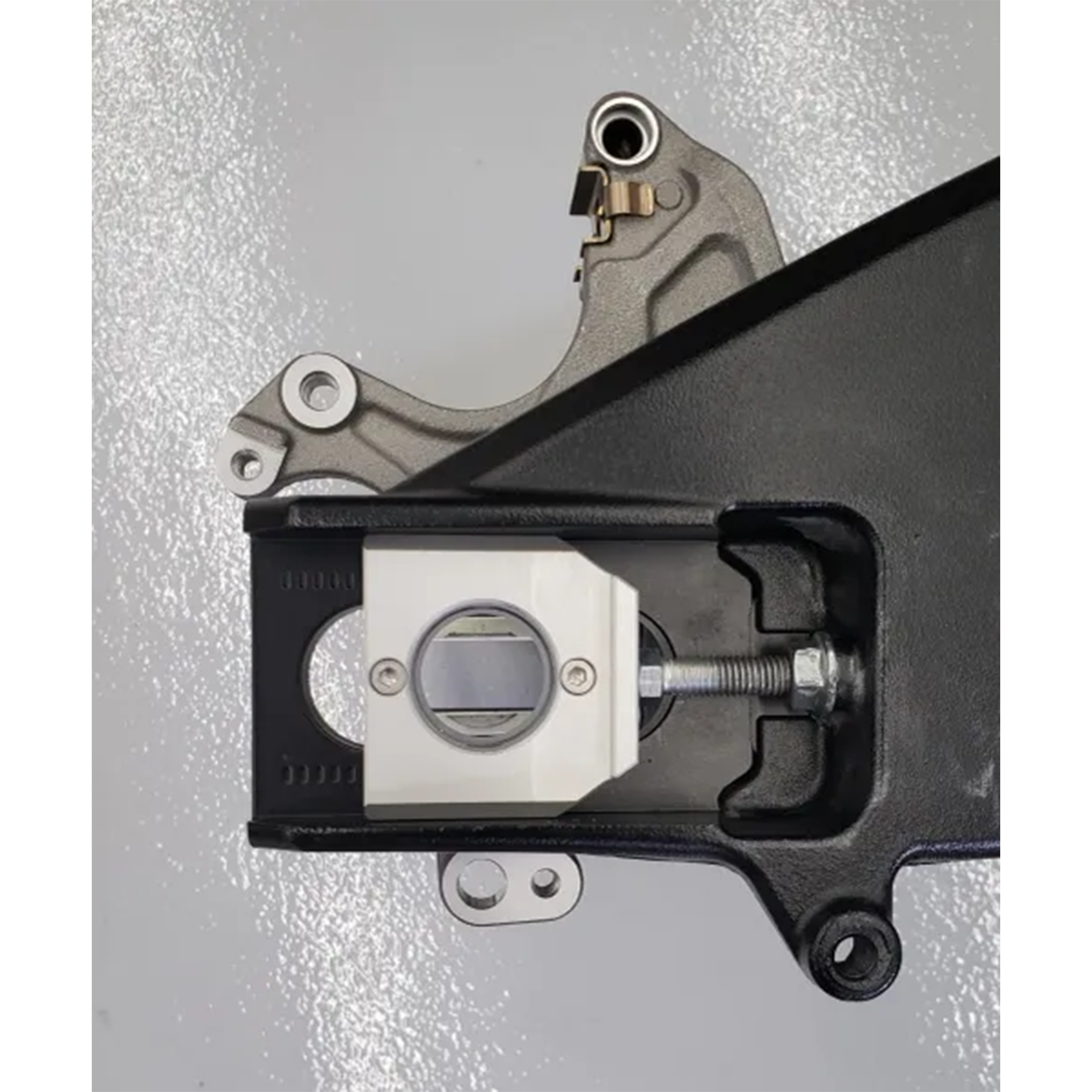 SUZUKI GSXR1000 05'+ CAPTIVE CALIPER KITS