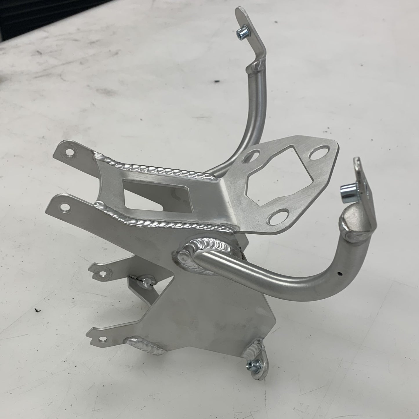 BMW S1000RR 19'+ UPPER STAY