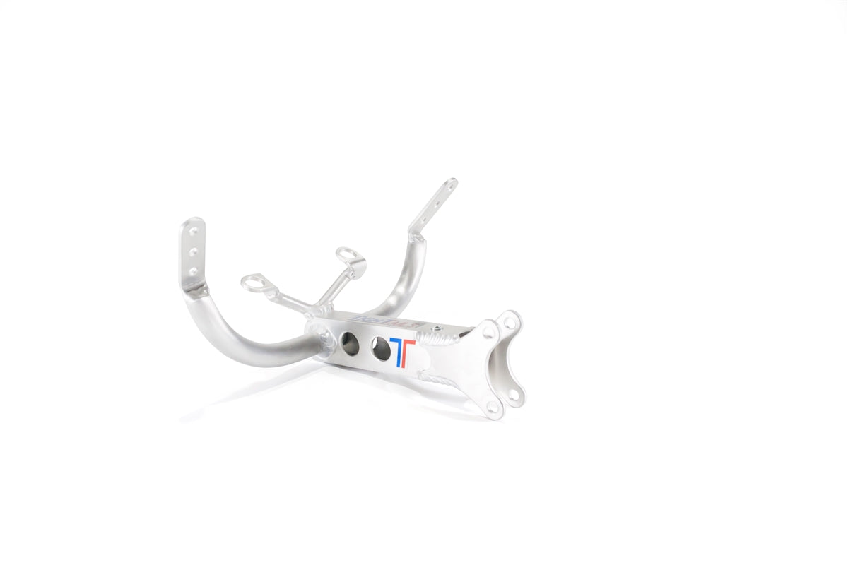 SUZUKI GSXR 600/750 11'+ UPPER FAIRING STAY