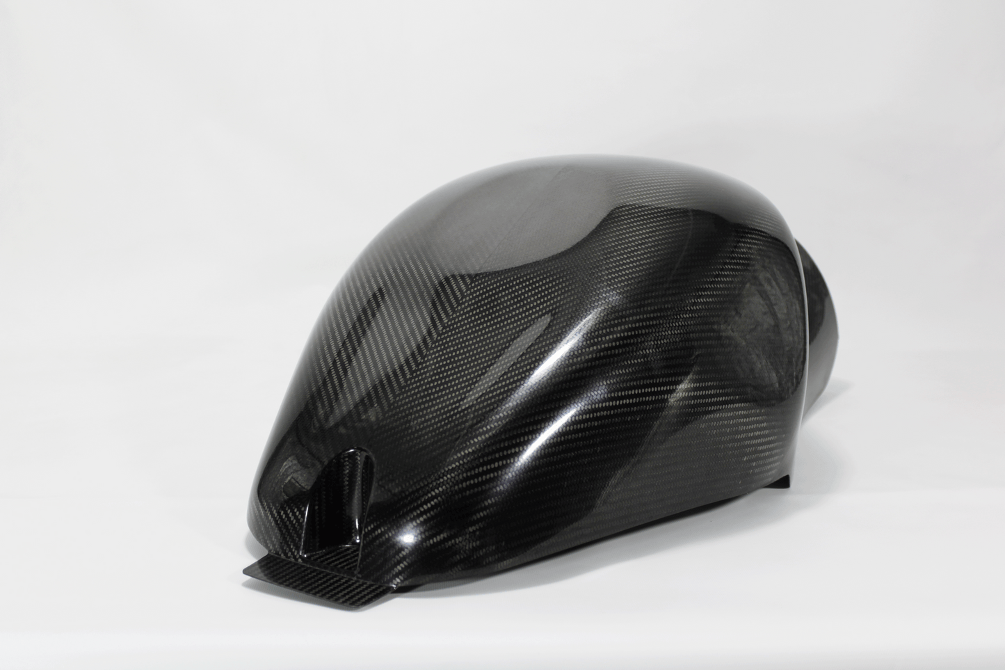 SUZUKI HAYABUSA 99-20' CARBON LOWERED TANK TOP