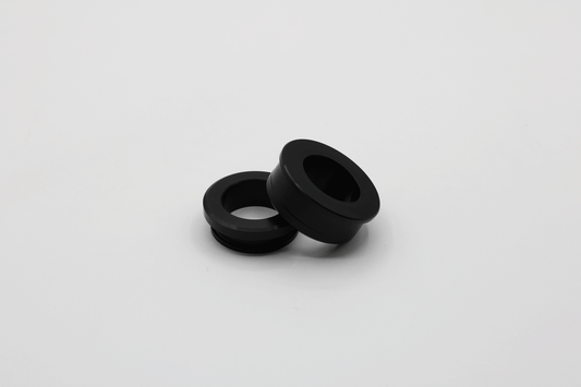 KAWASAKI ZX10 11'+ REAR RAMP CAPTIVE SPACER SET
