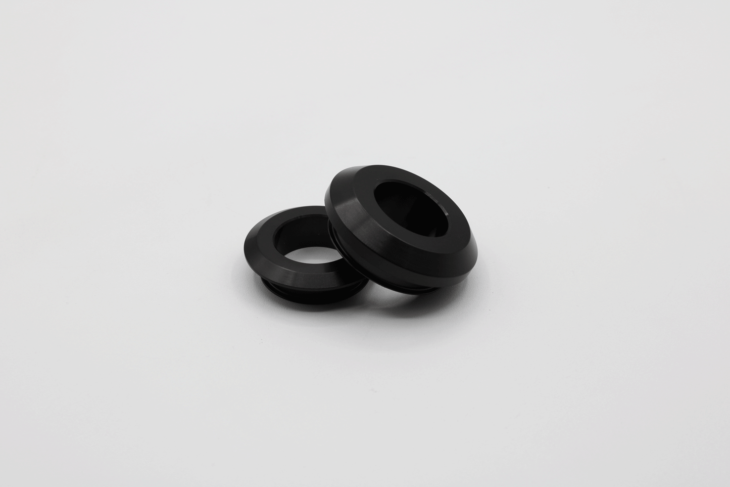 SUZUKI GSXR600/750 11'+ REAR CAPTIVE SPACER SET