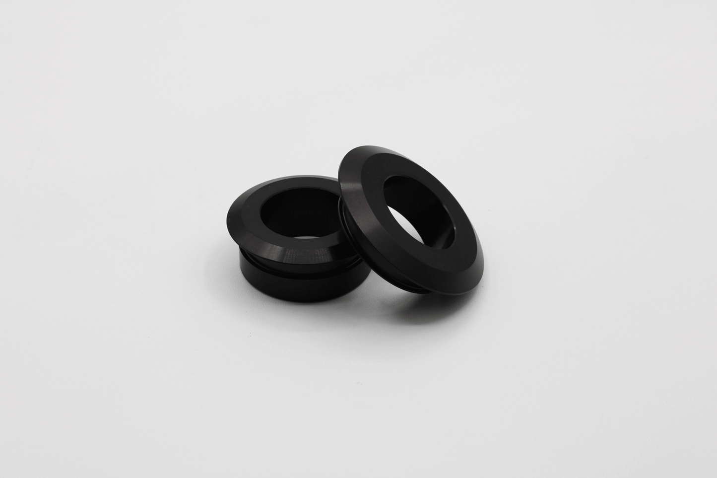 YAMAHA R6 17'+ REAR CAPTIVE SPACER SET