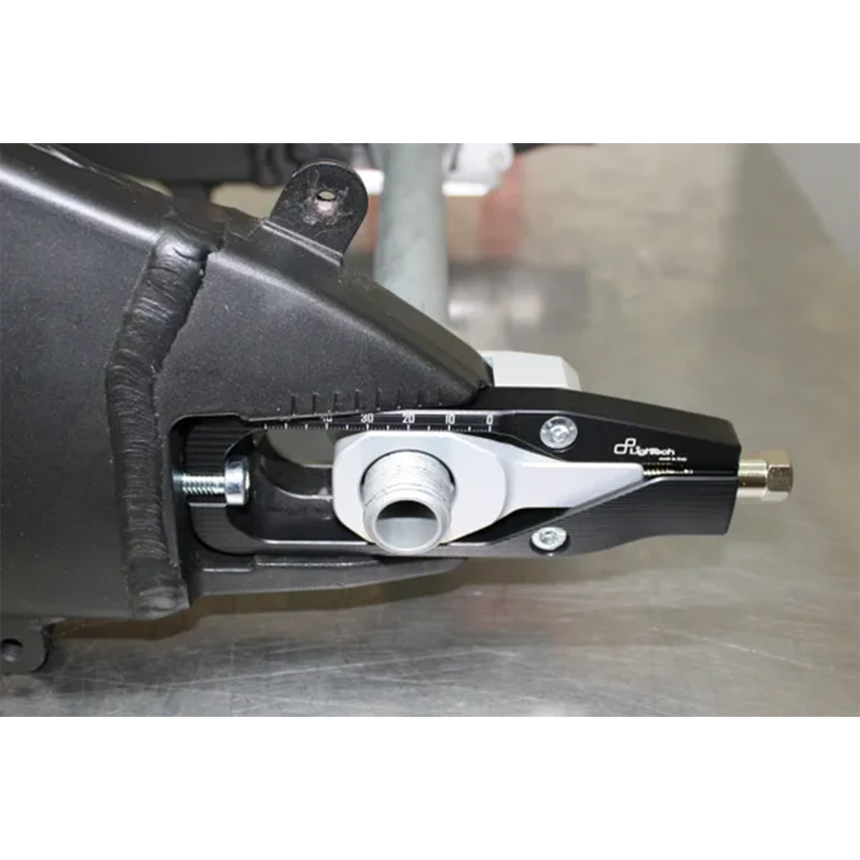 KAWASAKI ZX6 13'+ REAR QUICK CHANGE KITS – iOneMoto KAWASAKI ZX6 13'+ REAR QUICK CHANGE KITS – iOneMoto