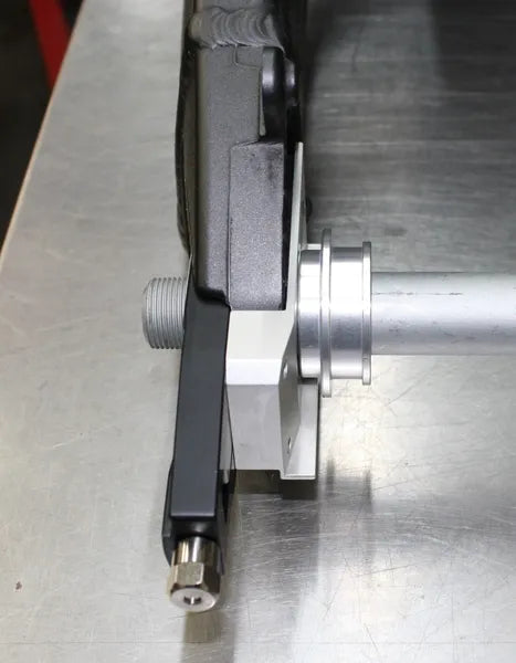 KAWASAKI ZX6 05'+ CAPTIVE CALIPER BRACKET KITS