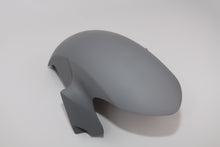 Load image into Gallery viewer, YAMAHA YZF600 R6 06-16&#39; FRONT FENDER