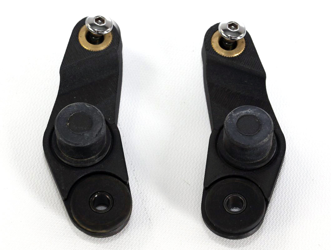 YAMAHA R6 08-16' 1/4 TURN QUICK RELEASE TANK MOUNTS